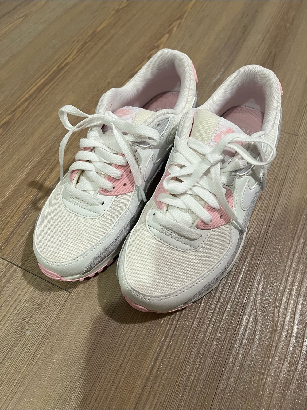 Nike White and Light Pink Women's Sneakers
